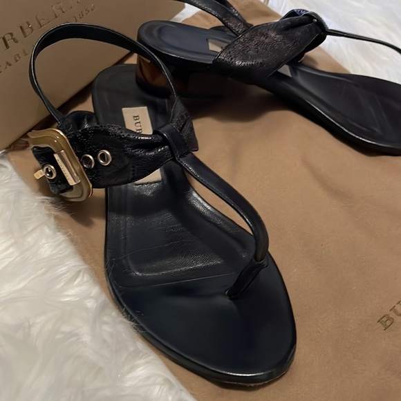 Burberry Sandals - Picture 2 of 4